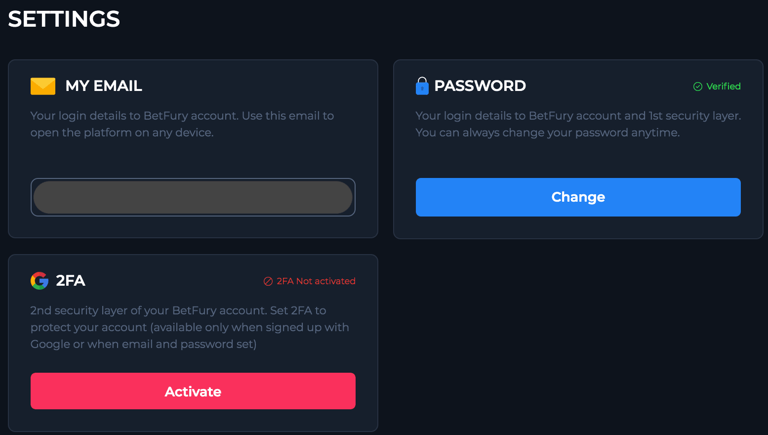 Interfejs aplikacji mobilnej Betfury z widocznym ekranem logowania i menu